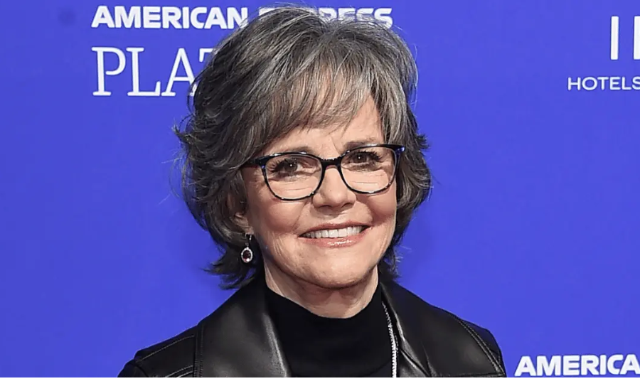  What Is Sally Field Net Worth, Bio, Age, Personal Life & Accumulated Fortune